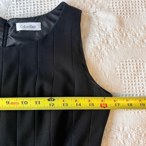 EUC Calvin Klein Classic Black Sleeveless A-Line Dress with Vertical Panels LBD - Picture 7 of 9